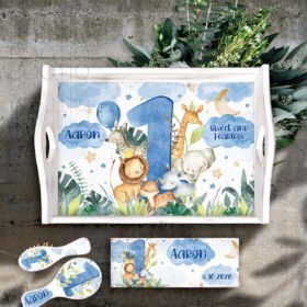 Tava mot copil si cutiuta prima suvita Safari Baby Kids Blue - Tavita Mot Personalizata Baiat - Set pentru un An Baieti Tava mot copil si cutiuta prima suvita Safari Baby Kids Blue - Tavita Mot Personalizata Baiat - Set pentru un An Baieti Image
