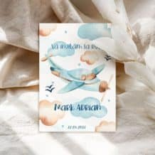 Invitatie Botez sau Aniversare Handmade - Fly Little Boy | Invitatie Digitala, Placecard Botez & Meniu Botez in acelasi stil Invitatie Botez sau Aniversare Handmade - Fly Little Boy | Invitatie Digitala, Placecard Botez & Meniu Botez in acelasi stil Image