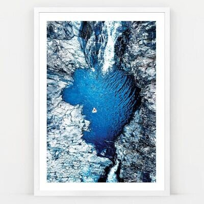 Alternative view of Cold Water, Tablou de Perete cu Fotografie